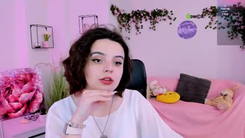 Snapshot of mia_mooon_ chatting on 06-26-26, 08:41 mia_mooon_ online show from 06-26-26, 08:41
