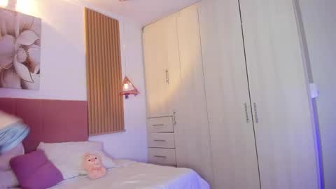Mia Nevaeh - follow me online show from 06-02-26, 08:44