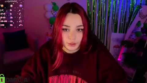 Mia online show from 07-14-26, 12:02
