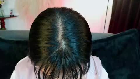 Mia online show from 02-08-26, 01:20