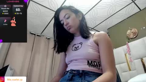 MIA HOT online show from 04-25-26, 12:08