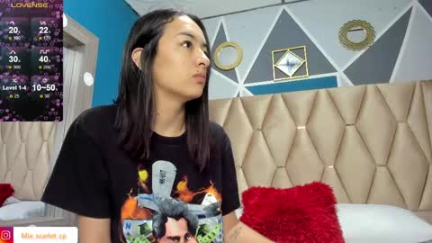 MIA HOT online show from 05-02-26, 12:10