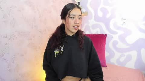 Snapshot of mia_scarlet7 chatting on 04-25-26, 01:41 Mia . online show from 04-25-26, 01:41
