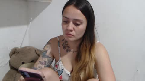 Mia Sepulveda online show from 03-06-25, 11:09