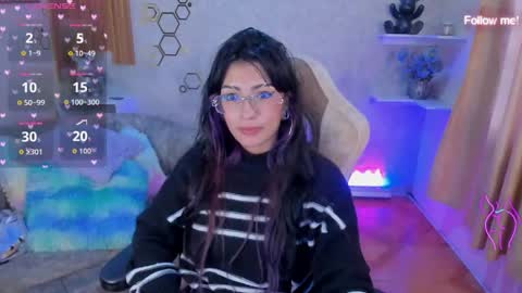 Mia online show from 05-30-26, 12:35