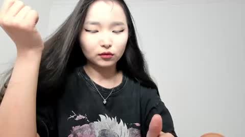 Snapshot of mia_soyun chatting on 06-29-26, 02:06 Your Soyun online show from 06-29-26, 02:06