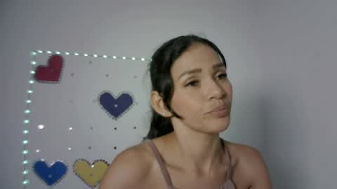 MIA suarez4 online show from 04-21-26, 02:51