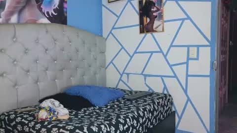 mia_thompson_0 online show from 06-26-26, 03:05