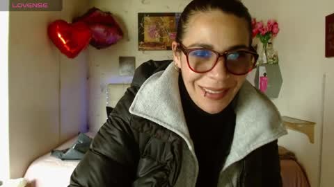 MIA  online show from 04-06-26, 01:56