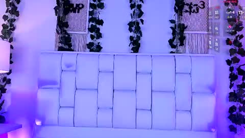 Snapshot of miaa_gh1 chatting on 06-28-26, 11:27 Mia online show from 06-28-26, 11:27