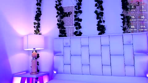 Snapshot of miaa_gh1 chatting on 07-09-26, 11:25 Mia online show from 07-09-26, 11:25