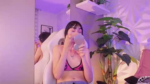 miaa_lee777 online show from 12-13-25, 10:26