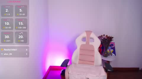 Snapshot of miaaa_mo chatting on 12-18-25, 02:56 Ma online show from 12-18-25, 02:56