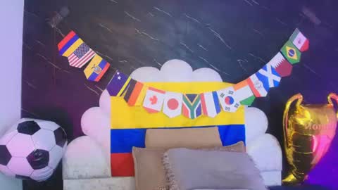 Snapshot of miaabrown__ chatting on 06-20-26, 12:08 Mia online show from 06-20-26, 12:08