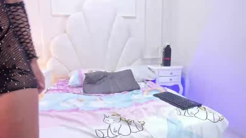 miaakittyy online show from 04-30-26, 08:57