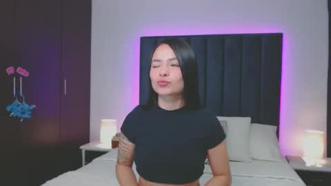 miaandnaty1 online show from 01-04-25, 02:14