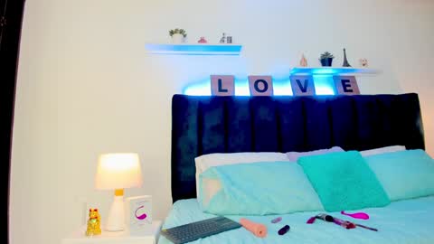 MIA online show from 01-07-25, 03:14