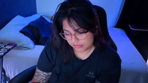 Snapshot of miacanela_xo chatting on 07-17-26, 01:45 Mia online show from 07-17-26, 01:45