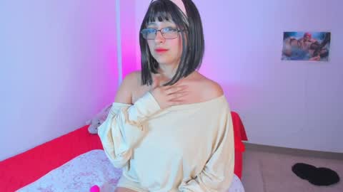 Mia Engels  online show from 04-16-26, 12:22