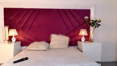 Snapshot of miahantonelli chatting on 03-26-26, 08:03 miahantonelli online show from 03-26-26, 08:03