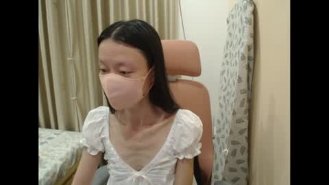 miahchan68 online show from 07-10-26, 04:09