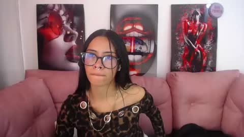 Snapshot of miahotcs chatting on 06-11-26, 07:56 miahotcs online show from 06-11-26, 07:56
