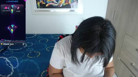miajoseph_ online show from 02-01-25, 03:52