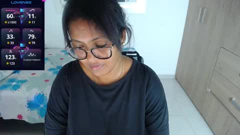miajoseph_ online show from 02-20-25, 05:44