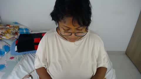 miajoseph_ online show from 10-03-25, 04:31