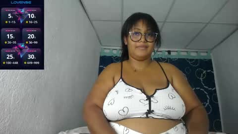 Snapshot of miajoseph_ chatting on 05-29-26, 02:53 miajoseph_ online show from 05-29-26, 02:53