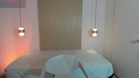 Snapshot of mialane3 chatting on 06-17-26, 12:18 mialane3 online show from 06-17-26, 12:18