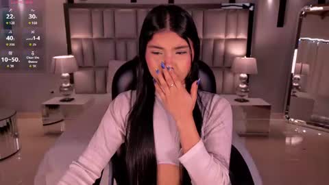 Call me Mia  online show from 06-28-26, 05:19