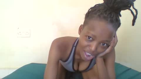 Muffin online show from 05-30-26, 06:32