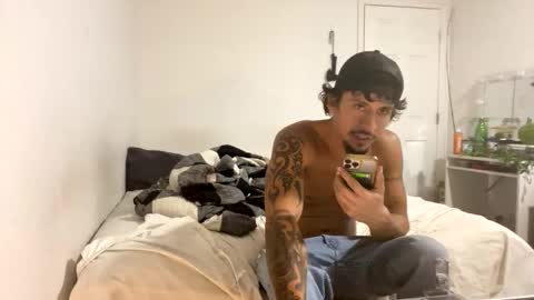 miamiclos1 online show from 01-17-26, 03:33