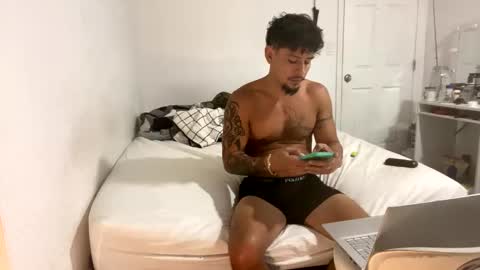 miamiclos1 online show from 02-24-26, 02:53