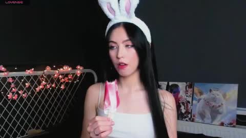 Liz online show from 04-19-26, 06:54