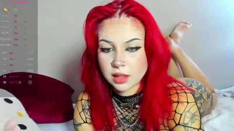 mia and mary  online show from 07-04-26, 11:05