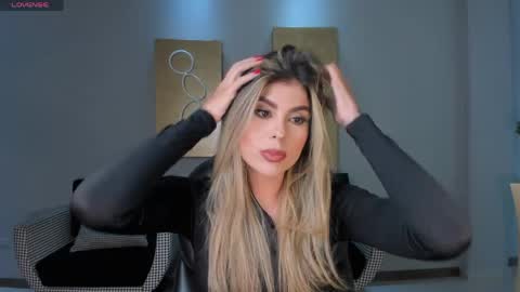 Mia Silva online show from 05-10-26, 11:15