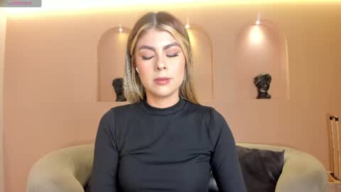 Mia Silva online show from 07-08-26, 10:53