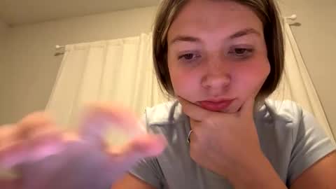miasmith_001 online show from 05-20-26, 11:44