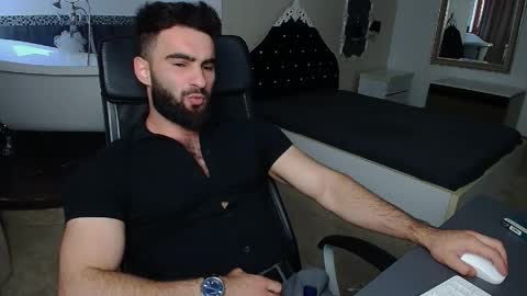 MicahLane online show from 05-25-26, 03:34