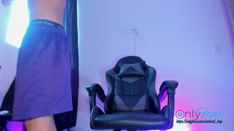 Snapshot of michael_boy88_ chatting on 05-29-26, 01:53 Michael Boy online show from 05-29-26, 01:53