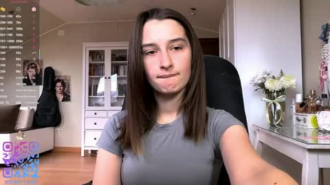 Emily online show from 04-12-26, 02:11