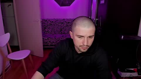 Michael online show from 02-14-25, 03:47