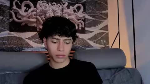 MICHAELL online show from 06-11-26, 03:54