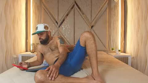 Michaell online show from 05-18-26, 12:07