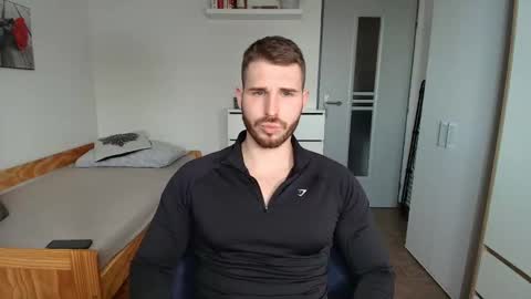 michaelos11 online show from 04-04-26, 09:07