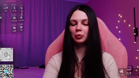 Kate online show from 03-25-26, 01:11