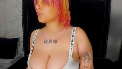 Snapshot of michell_rx chatting on 04-01-26, 03:51 michell rx online show from 04-01-26, 03:51