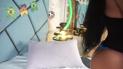 michell_starrr online show from 06-18-26, 02:56